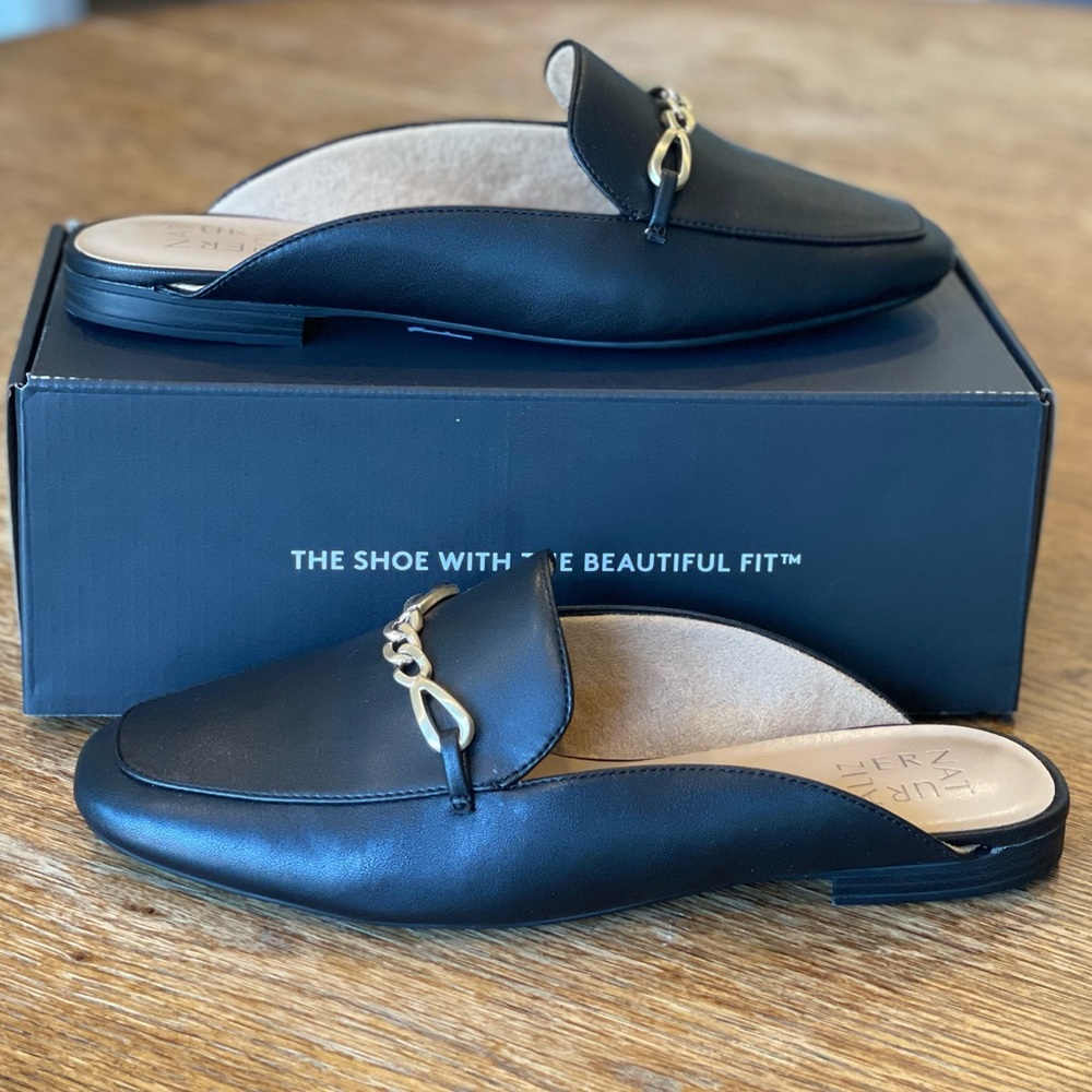 Naturalizer Black Kayden mule slide NWT 9